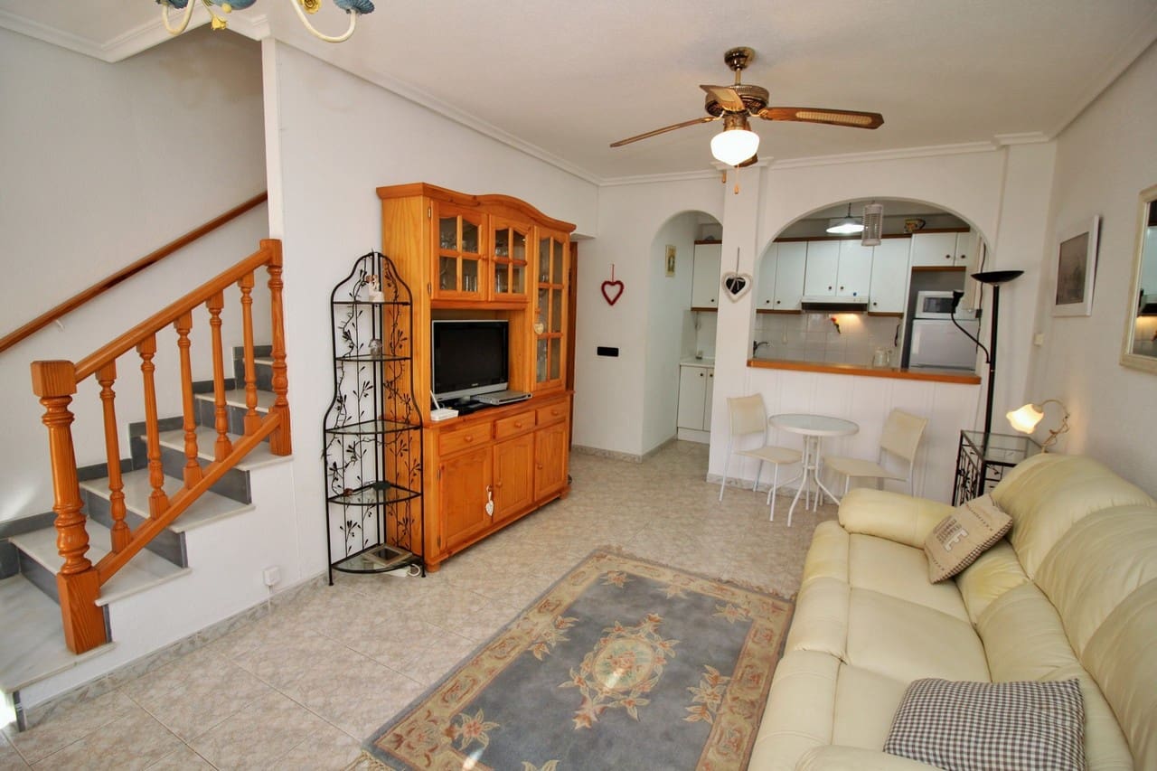 2 sypialnia Dom na sprzedaż w Playa Flamenca z basenem - 189 950 € (Ref: 8682061)