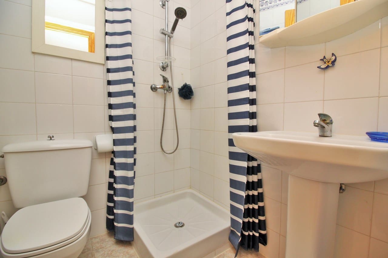 2 sypialnia Dom na sprzedaż w Playa Flamenca z basenem - 189 950 € (Ref: 8682061)