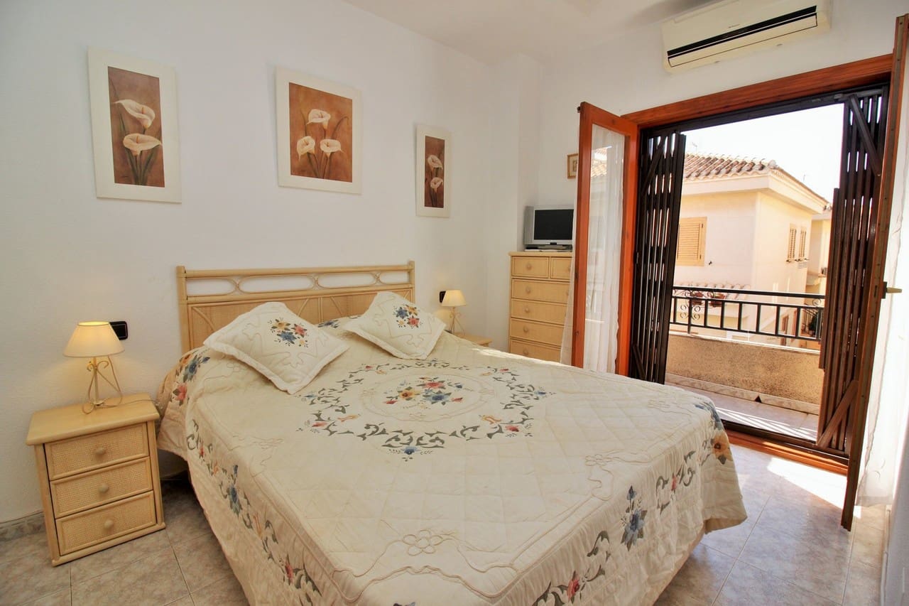2 sypialnia Dom na sprzedaż w Playa Flamenca z basenem - 189 950 € (Ref: 8682061)