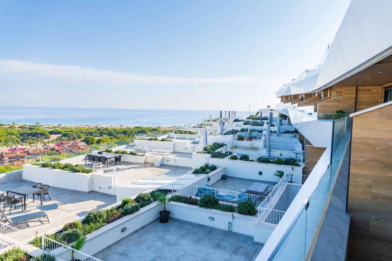 3 soveværelse Penthouse til salg i Gran Alacant med swimmingpool - € 549.000 (Ref: 8764722)