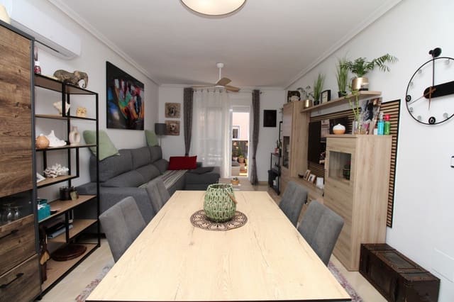 4 makuuhuone Omakotitalo myytävänä paikassa San Miguel de Salinas mukana uima-altaan - 239 995 € (Ref: 8775929)