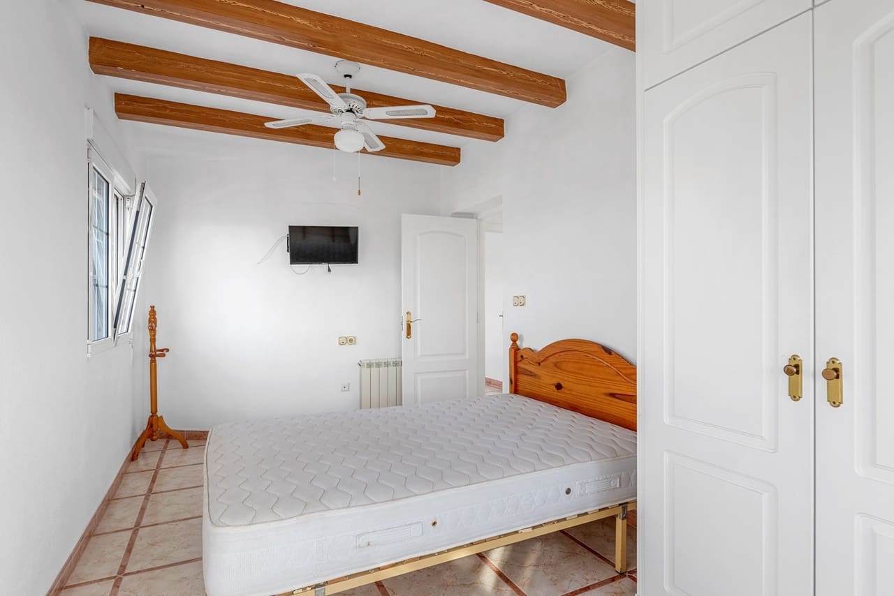 4 camera da letto Villa in vendita in Torrevieja con piscina - 689.000 € (Rif: 8783460)