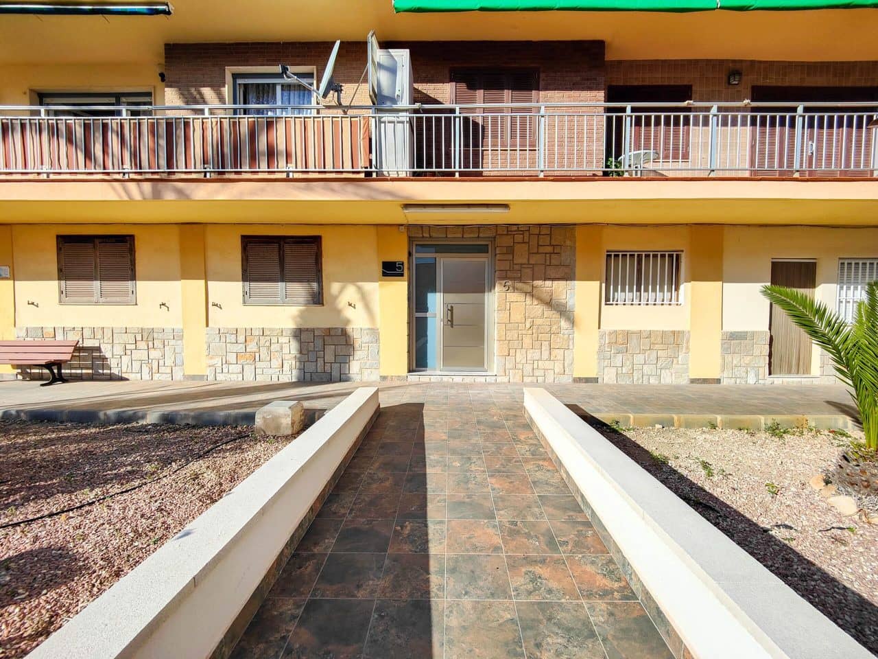 2 slaapkamer Appartement te koop in La Mata met garage - € 184.900 (Ref: 8789001)