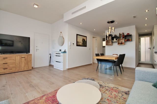 3 soveværelse Villa til salg i Villamartin, Orihuela med swimmingpool - € 448.000 (Ref: 8809317)