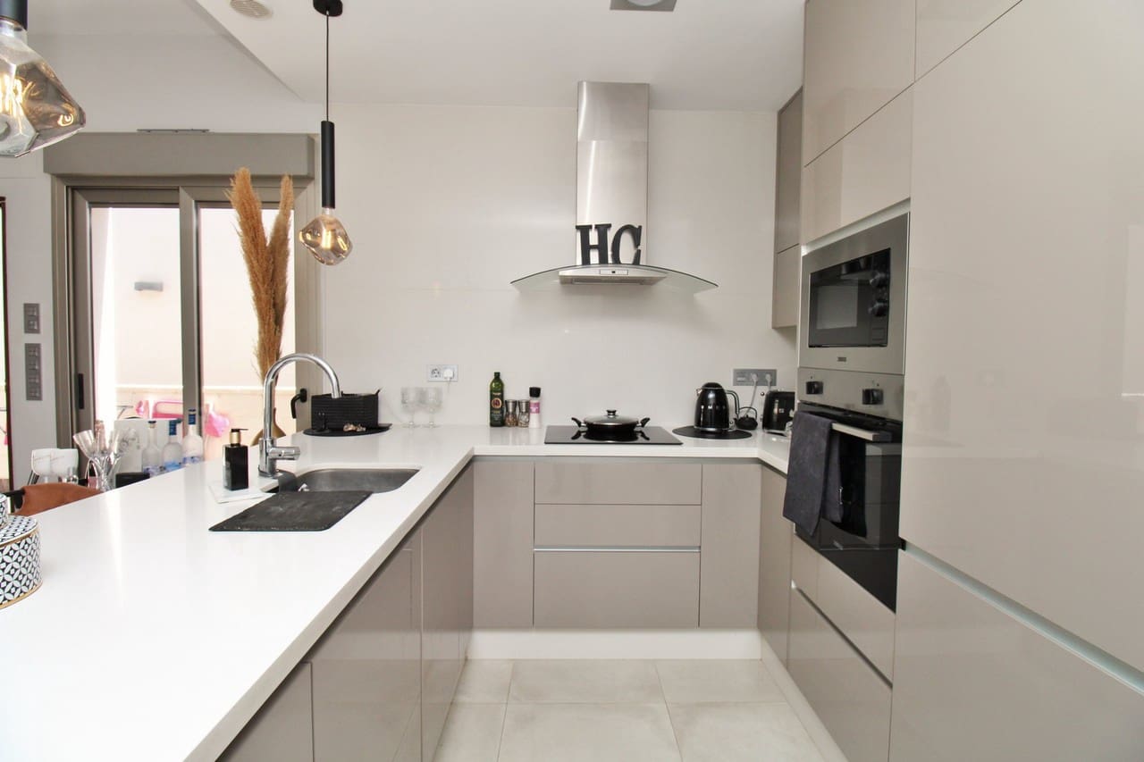 3 camera da letto Villa in vendita in Villamartin con piscina - 369.950 € (Rif: 8809318)