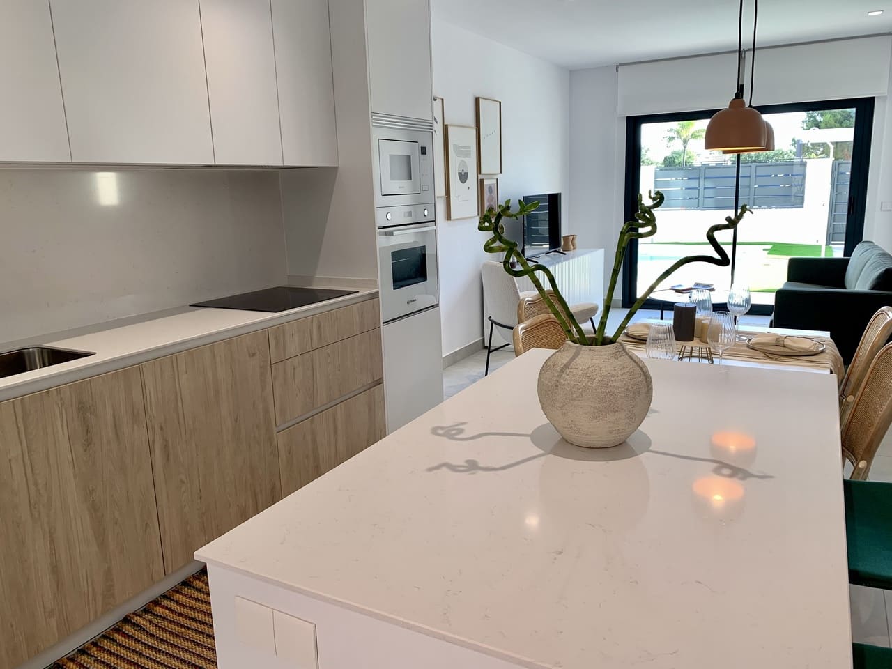 3 makuuhuone Huvila myytävänä paikassa Roda mukana uima-altaan 
autotalli - 399 000 € (Ref: 8817300)