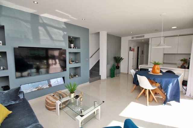 3 quarto Moradia para venda em Villamartin, Orihuela com piscina - 405 000 € (Ref: 8838324)