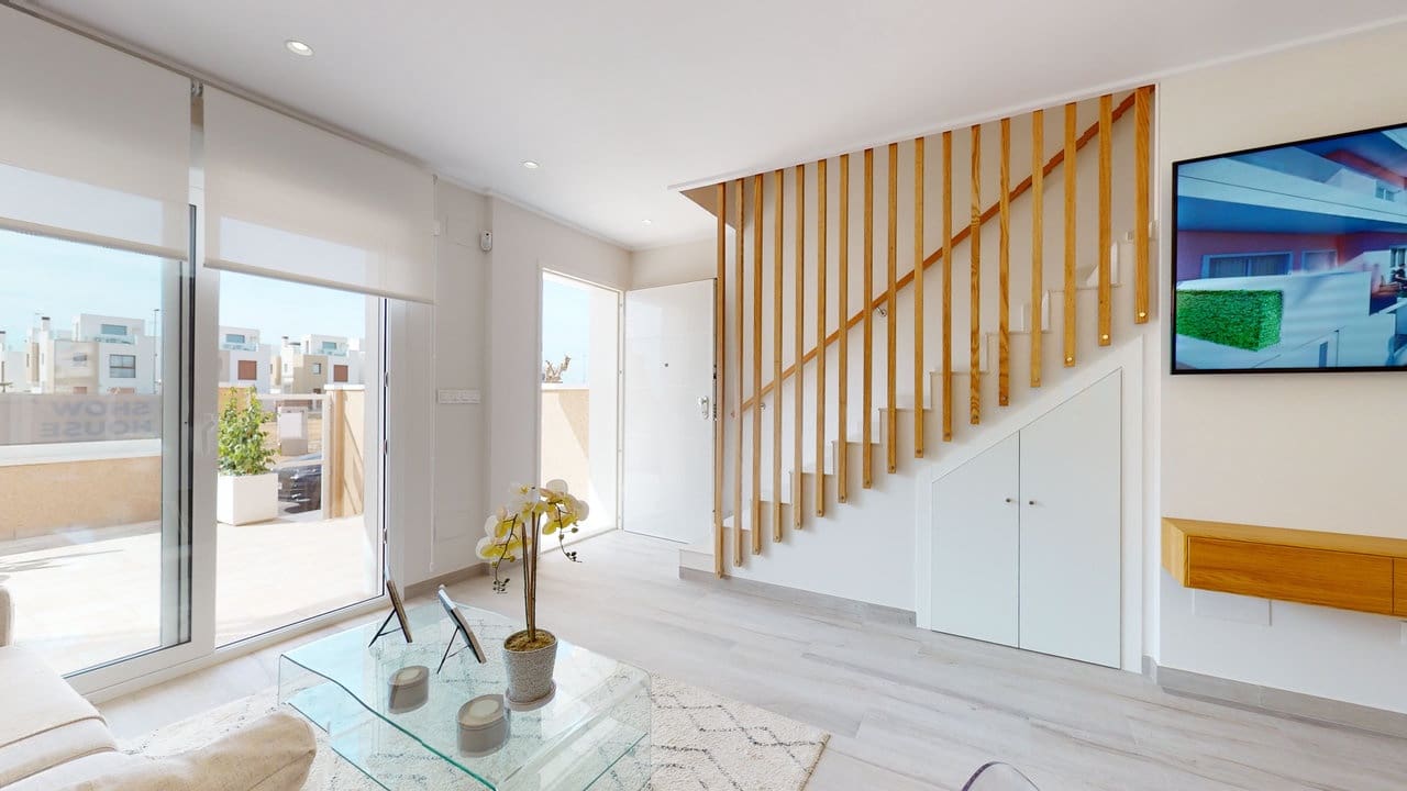 3 slaapkamer Huis te koop in Pilar de la Horadada met zwembad garage - € 299.900 (Ref: 8840679)