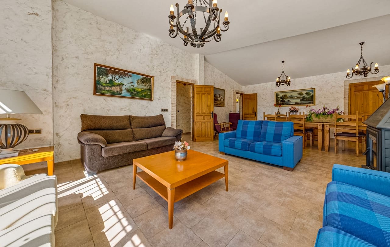 4 camera da letto Villa in vendita in Jacarilla con garage - 489.000 € (Rif: 8842890)