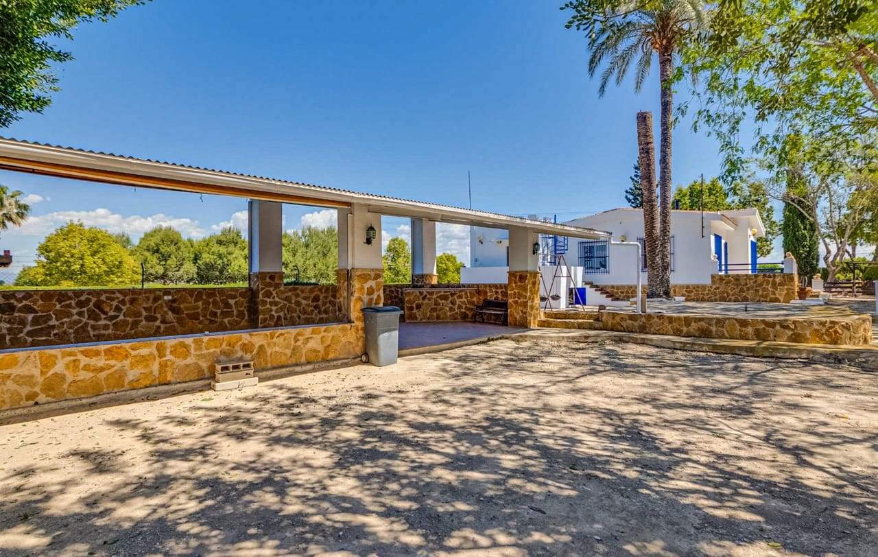 4 camera da letto Villa in vendita in Jacarilla con garage - 489.000 € (Rif: 8842890)