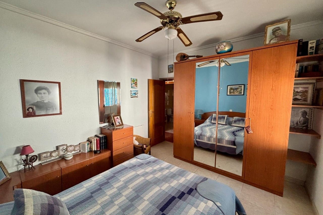 4 slaapkamer Villa te koop in Ciudad Quesada met zwembad garage - € 420.000 (Ref: 8875512)