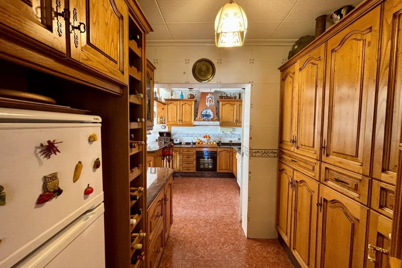 4 slaapkamer Villa te koop in Ciudad Quesada met zwembad garage - € 420.000 (Ref: 8875512)