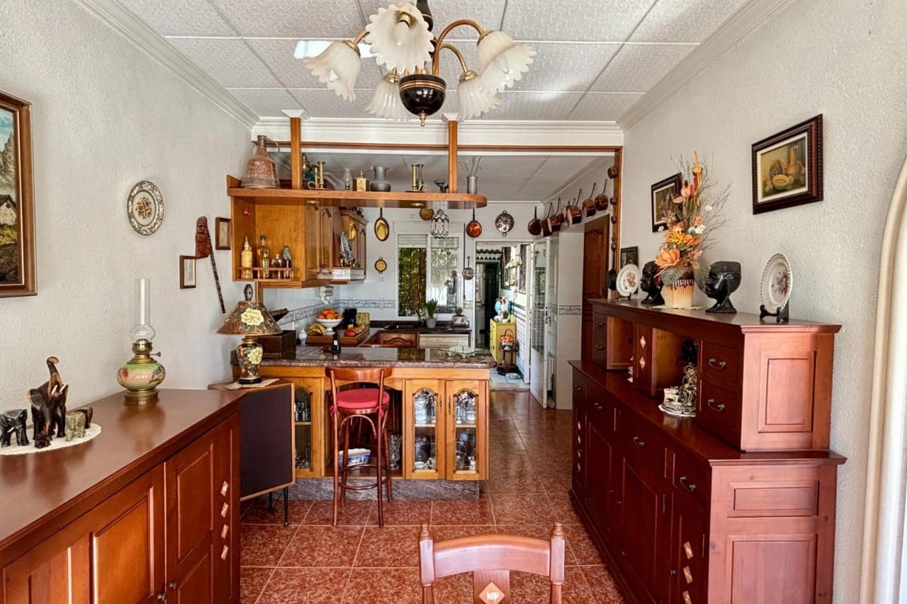 4 slaapkamer Villa te koop in Ciudad Quesada met zwembad garage - € 420.000 (Ref: 8875512)