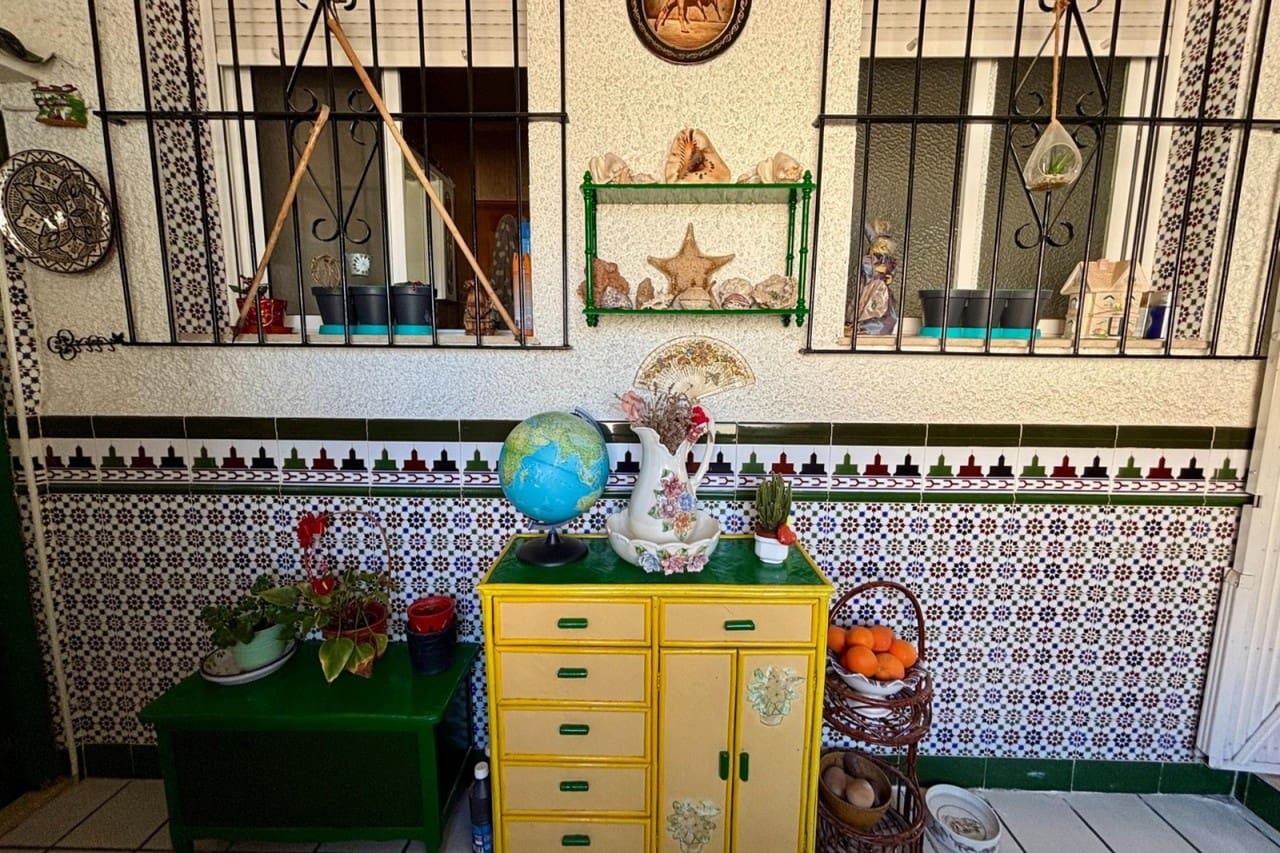 4 slaapkamer Villa te koop in Ciudad Quesada met zwembad garage - € 420.000 (Ref: 8875512)