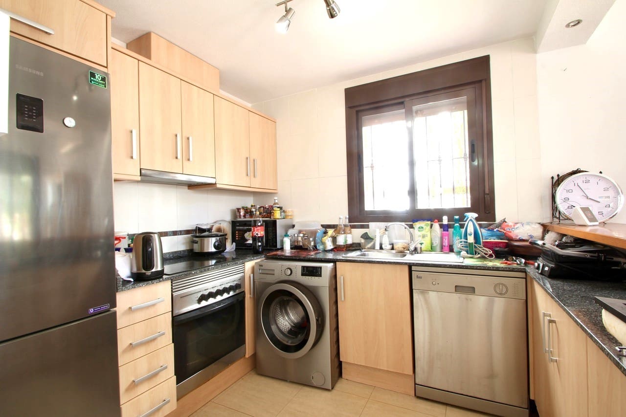 2 sypialnia Willa na sprzedaż w Villamartin z basenem garażem - 279 000 € (Ref: 8896149)