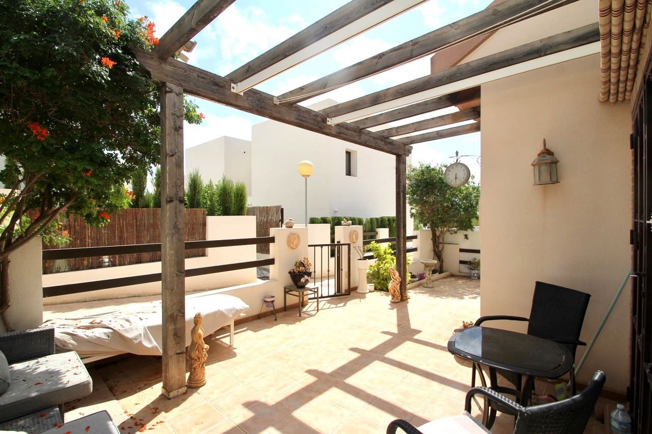 2 sypialnia Willa na sprzedaż w Villamartin z basenem garażem - 279 000 € (Ref: 8896149)