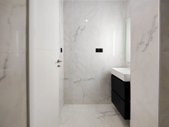 2 slaapkamer Appartement te koop in Punta Prima, Orihuela met zwembad - € 214.500 (Ref: 8917764)