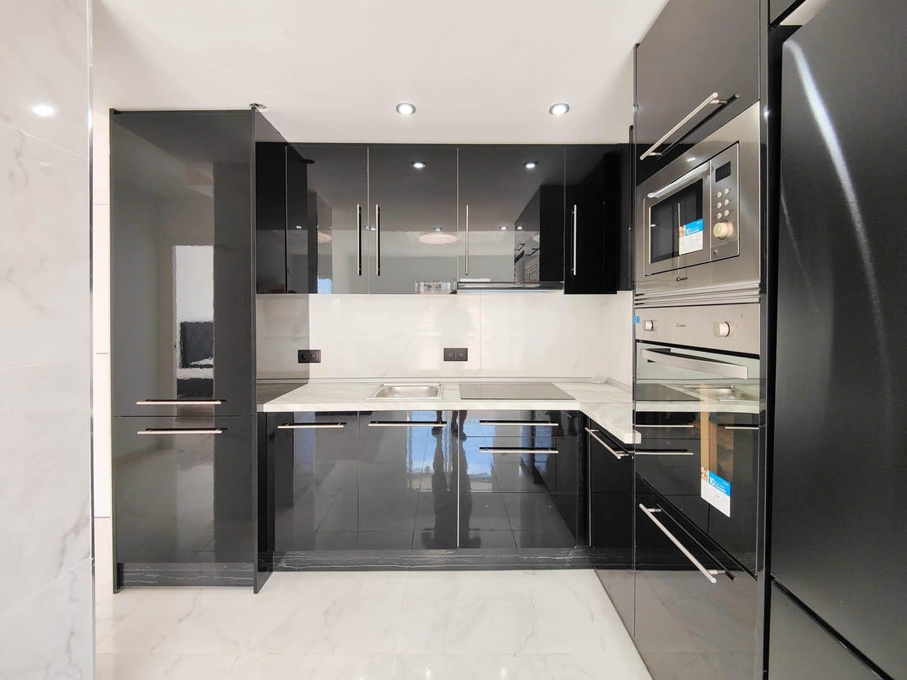 2 bedroom Apartment for sale in Orihuela Costa with pool - € 179,500 (Ref: 8917764)