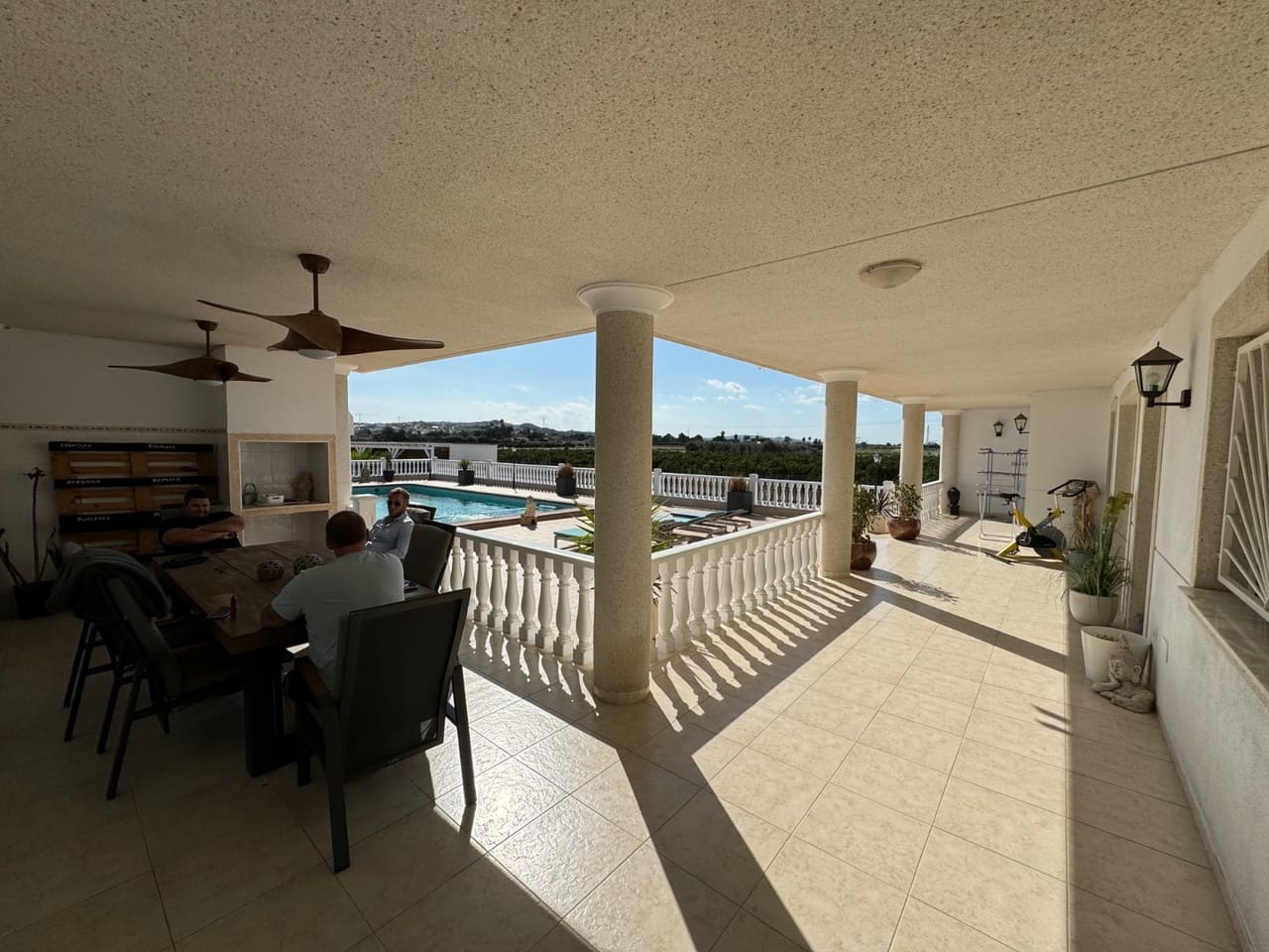 6 bedroom Villa for sale in Ciudad Quesada with pool - € 850,000 (Ref: 8923608)