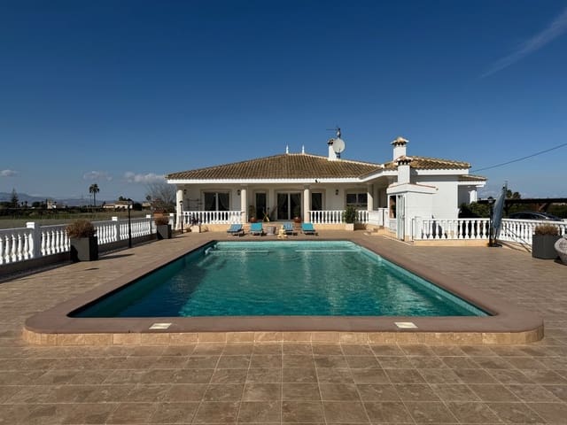 6 bedroom Villa for sale in Ciudad Quesada, Rojales with pool - € 850,000 (Ref: 8923608)