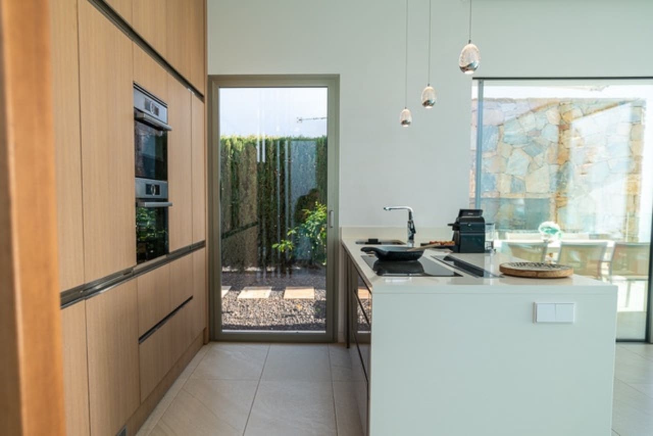 4 sypialnia Willa na sprzedaż w Orihuela z basenem - 950 000 € (Ref: 8923617)