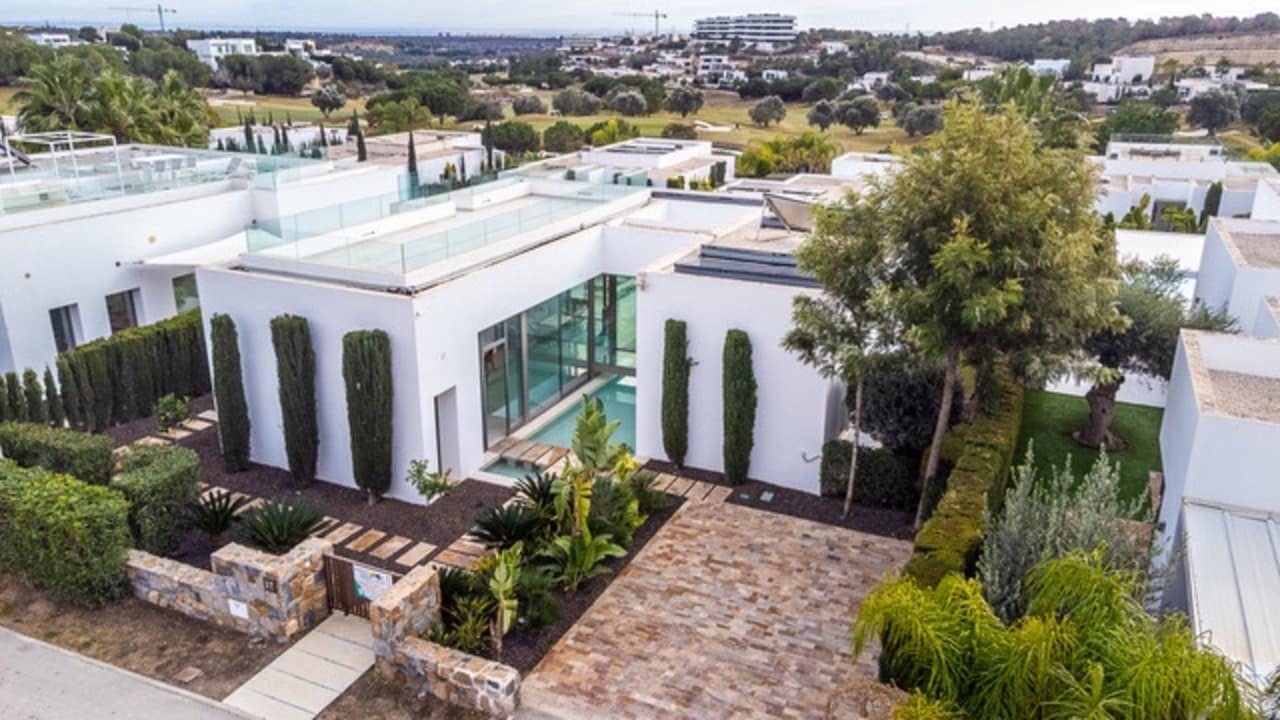 4 sypialnia Willa na sprzedaż w Orihuela z basenem - 950 000 € (Ref: 8923617)