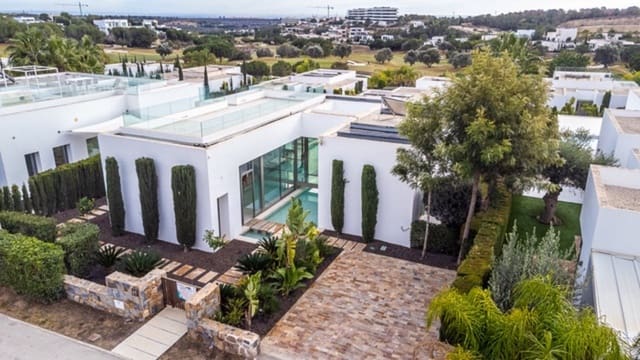 4 bedroom Villa for sale in Orihuela ciudad, Orihuela with pool - € 950,000 (Ref: 8923617)