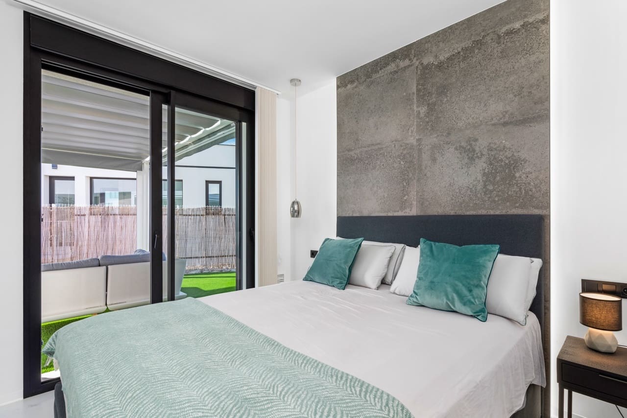 3 bedroom Villa for sale in Finestrat - € 695,000 (Ref: 8923623)