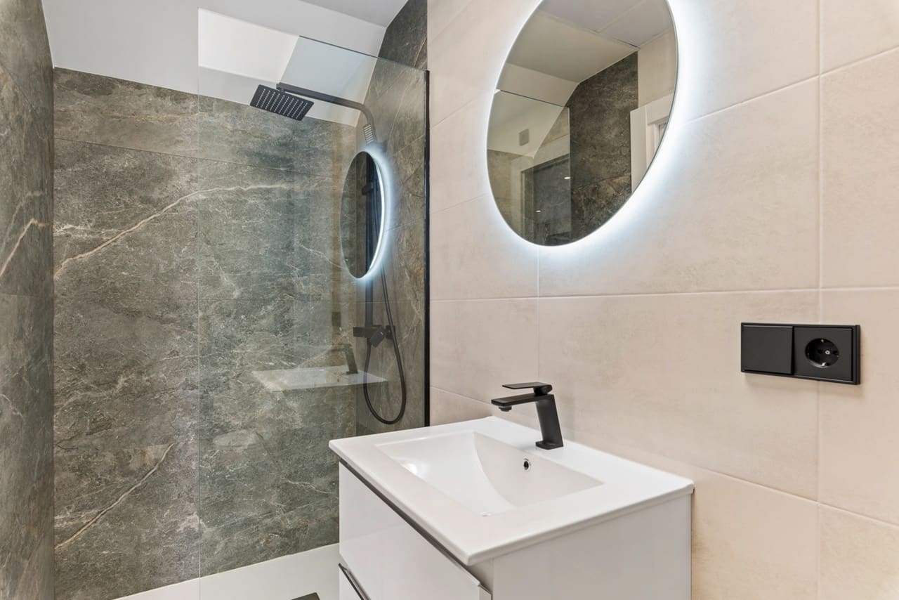 4 slaapkamer Villa te koop in Torre de la Horadada met zwembad - € 698.000 (Ref: 8923625)