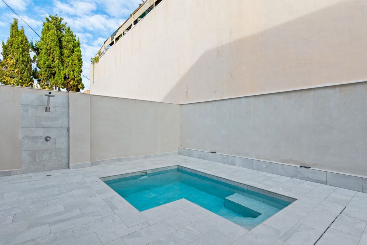 4 slaapkamer Villa te koop in Torre de la Horadada met zwembad - € 698.000 (Ref: 8923625)