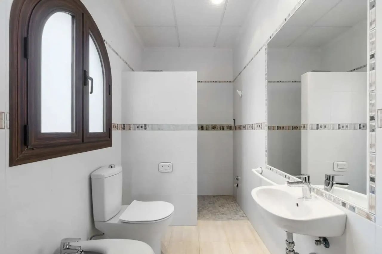 4 bedroom Villa for sale in Orihuela Costa with pool - € 1,300,000 (Ref: 8923629)