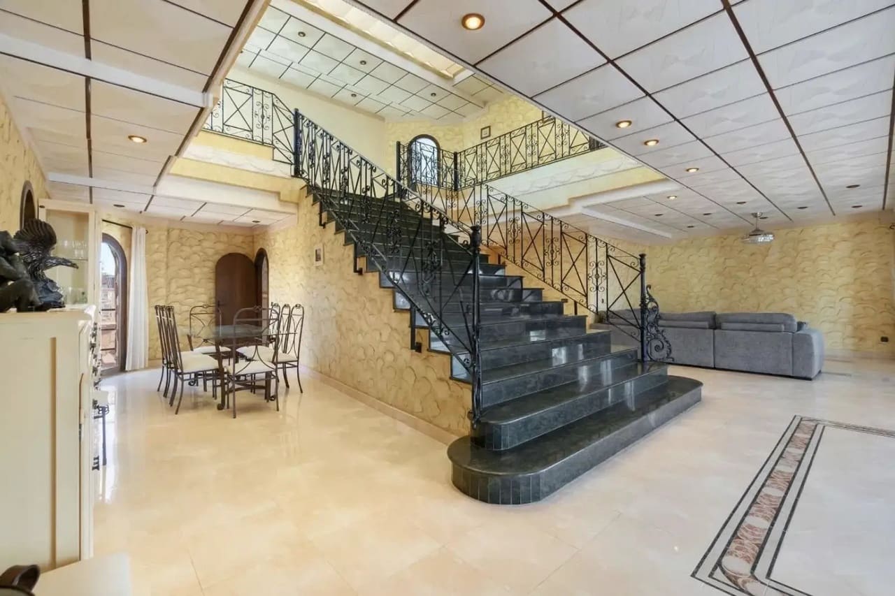 4 bedroom Villa for sale in Orihuela Costa with pool - € 1,300,000 (Ref: 8923629)