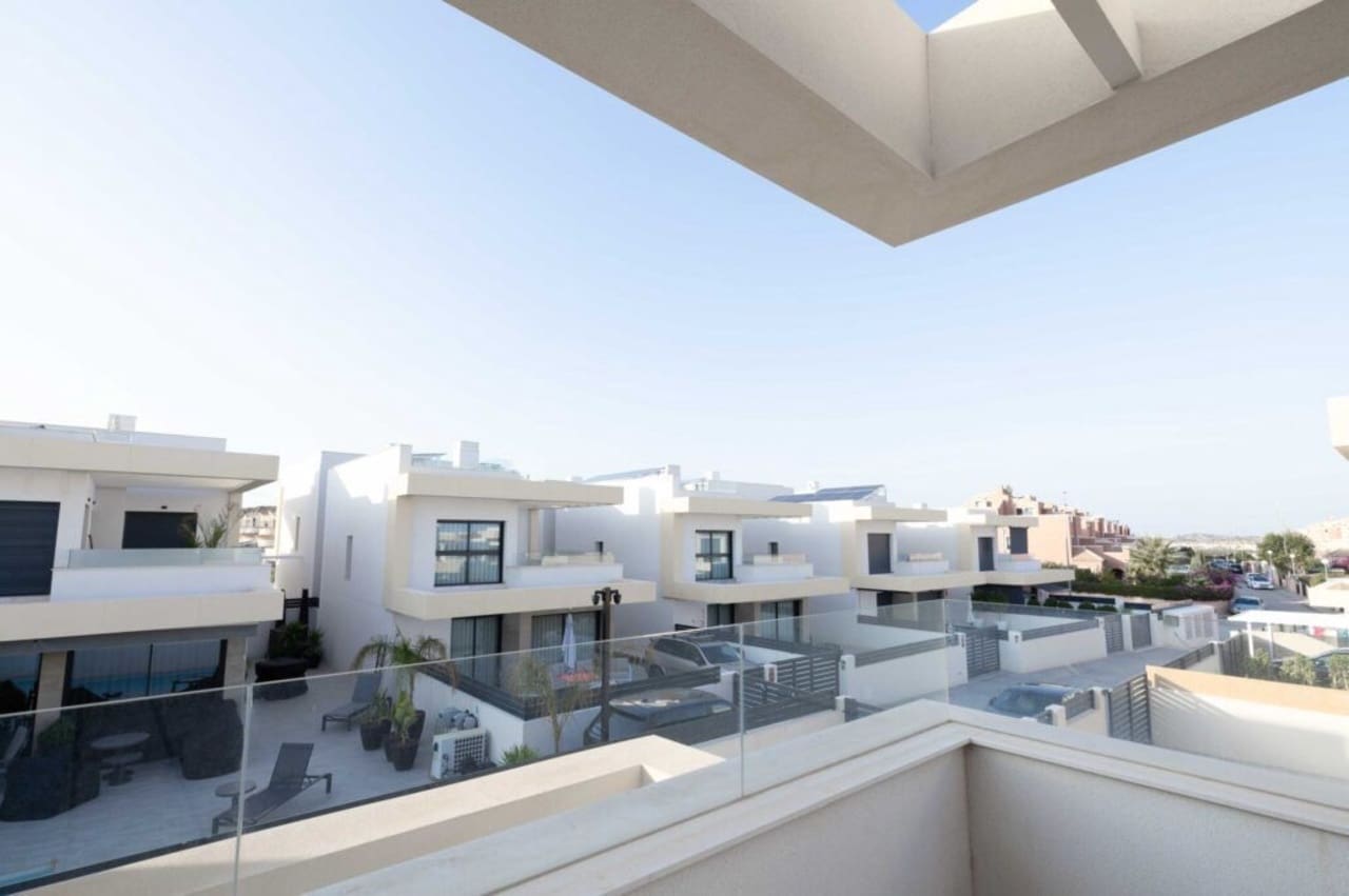 3 camera da letto Villa in vendita in Los Montesinos con piscina - 399.000 € (Rif: 8923638)