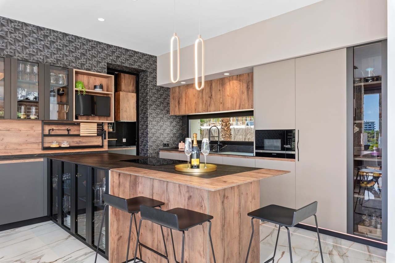 4 quarto Moradia para venda em Las Colinas Golf com piscina - 2 888 000 € (Ref: 8923644)