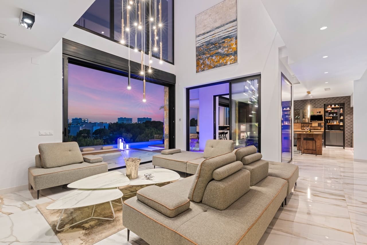 4 quarto Moradia para venda em Las Colinas Golf com piscina - 2 888 000 € (Ref: 8923644)