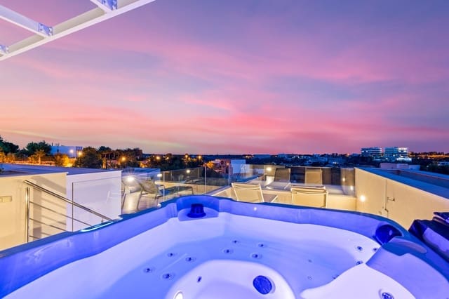 4 camera da letto Villa in vendita in Las Colinas Golf, Orihuela con piscina - 2.888.000 € (Rif: 8923644)