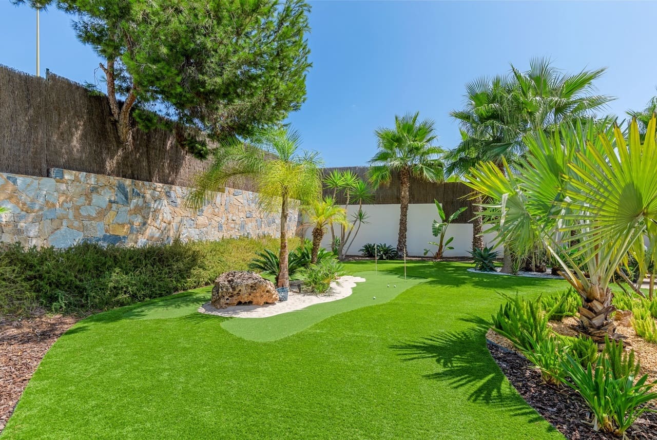 4 quarto Moradia para venda em Las Colinas Golf com piscina - 2 888 000 € (Ref: 8923644)