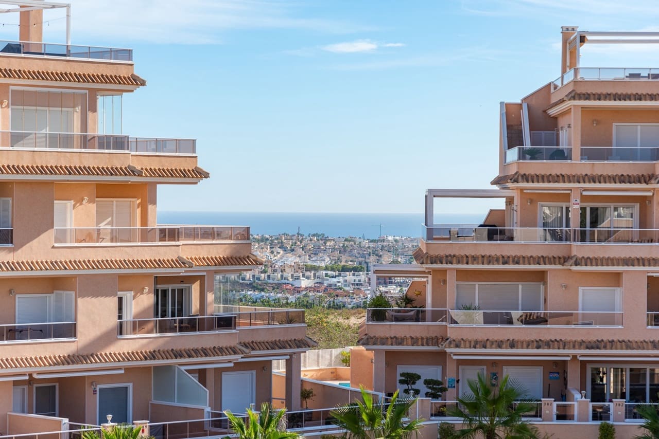 2 soveværelse Penthouse til salg i Orihuela Costa med swimmingpool - € 319.900 (Ref: 8923653)