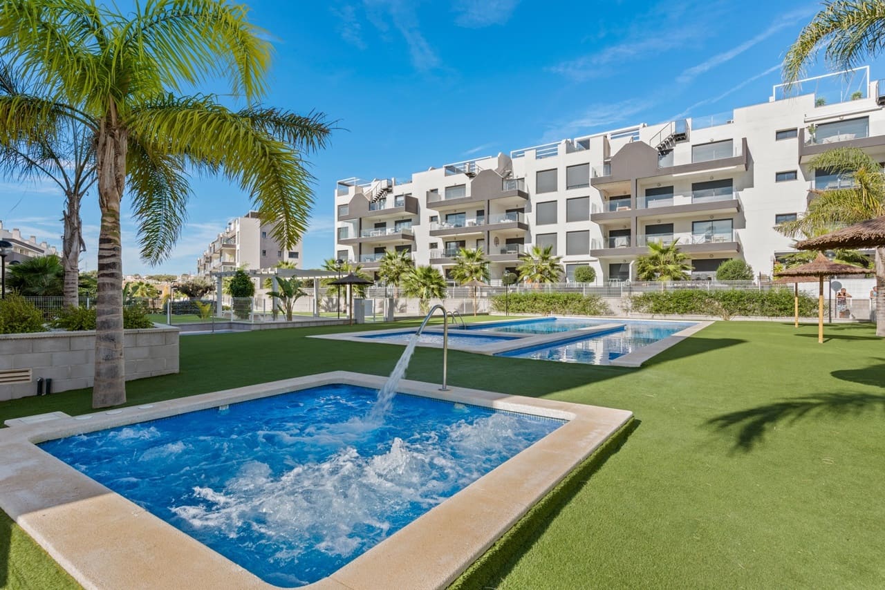2 soveværelse Penthouse til salg i Orihuela Costa med swimmingpool - € 319.900 (Ref: 8923653)