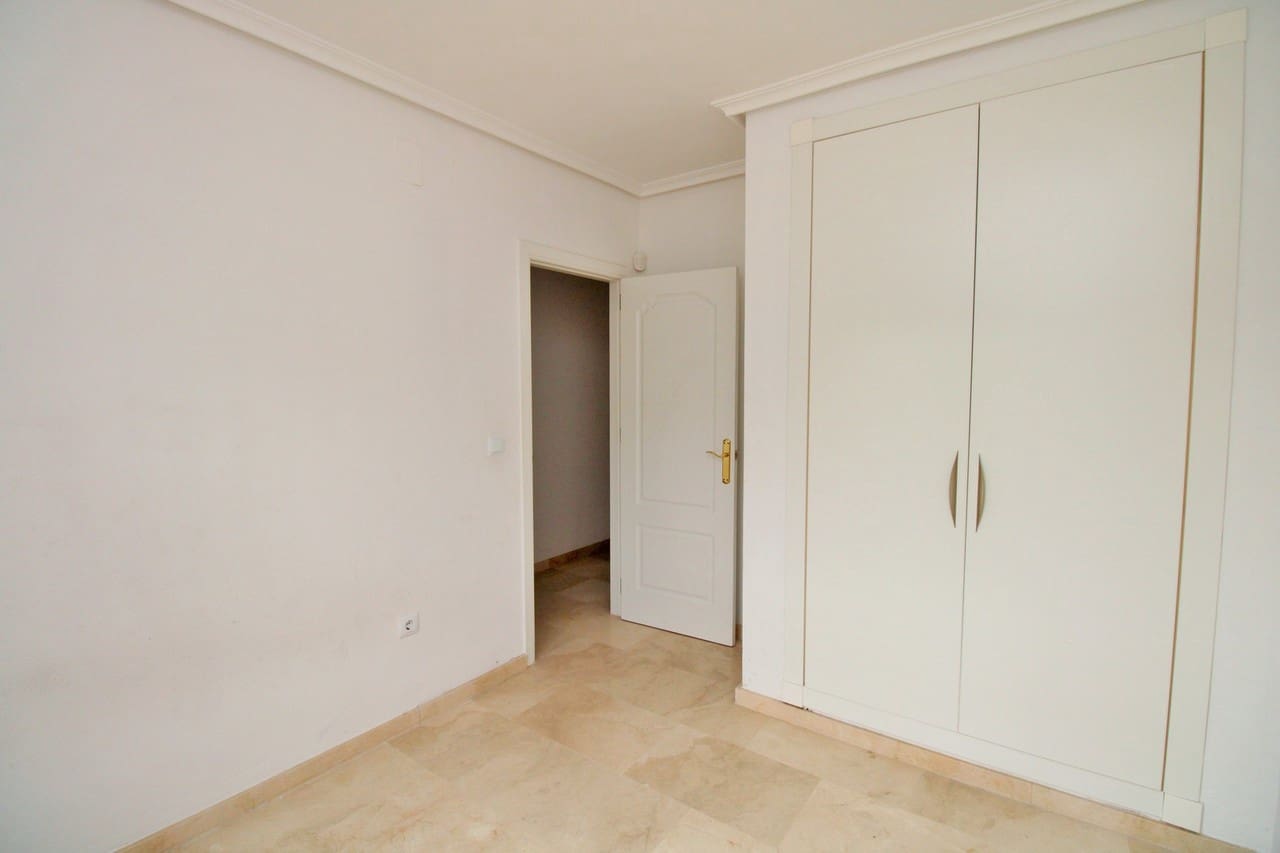 2 sypialnia Apartament na sprzedaż w Playa Flamenca z basenem - 169 000 € (Ref: 8948617)