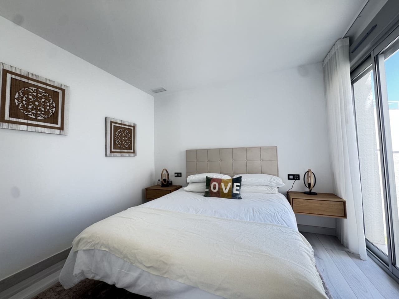 4 quarto Moradia para venda em Cabo Roig com piscina - 635 000 € (Ref: 8952481)