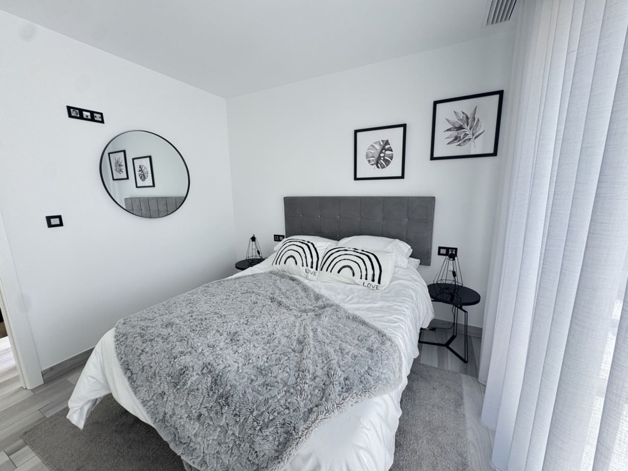 4 quarto Moradia para venda em Cabo Roig com piscina - 635 000 € (Ref: 8952481)