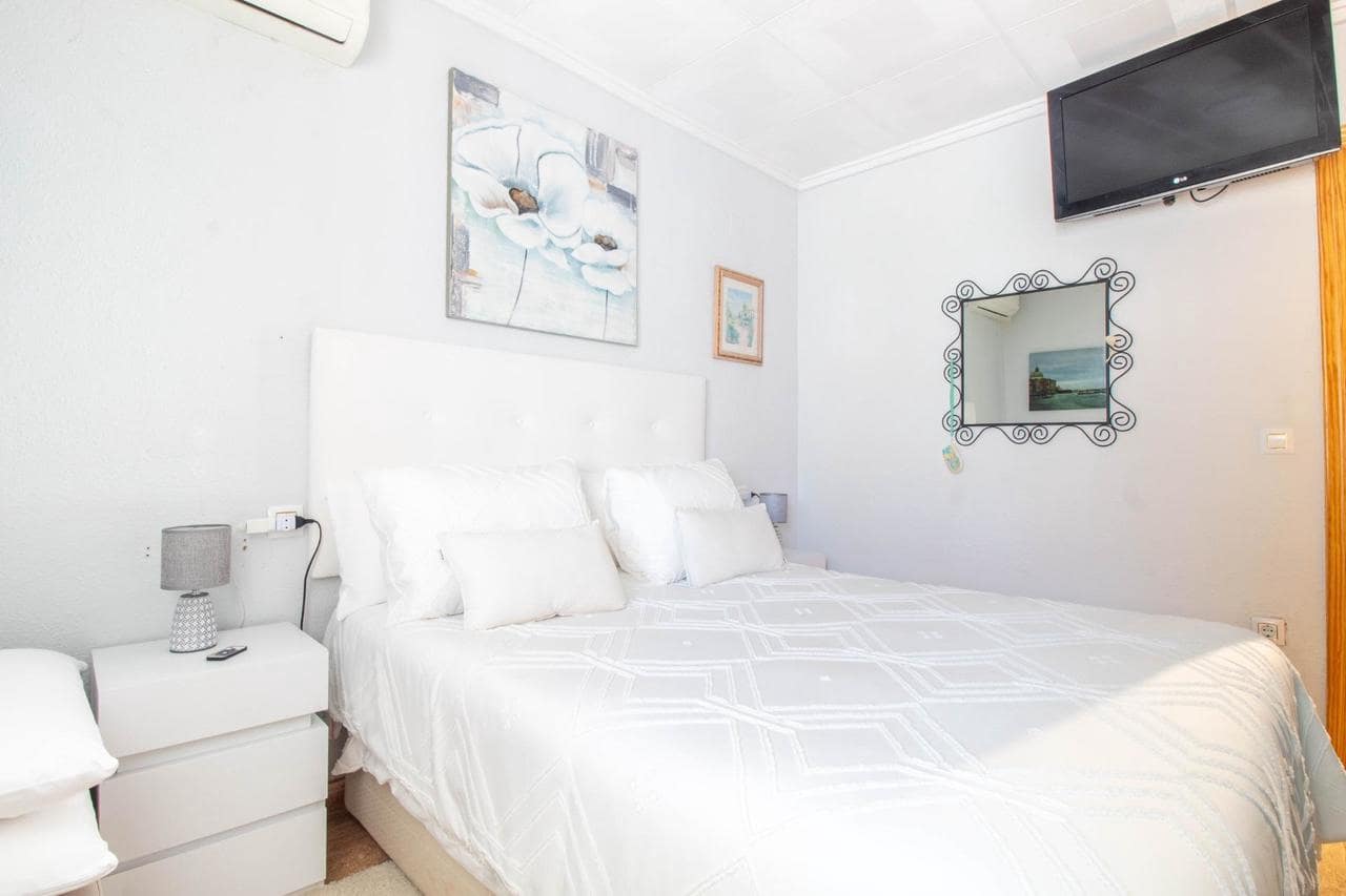 2 soveværelse Villa til salg i Torrevieja - € 149.000 (Ref: 8956937)