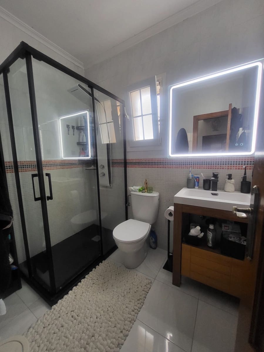 3 sypialnia Dom na sprzedaż w Villamartin z basenem garażem - 279 900 € (Ref: 8964247)