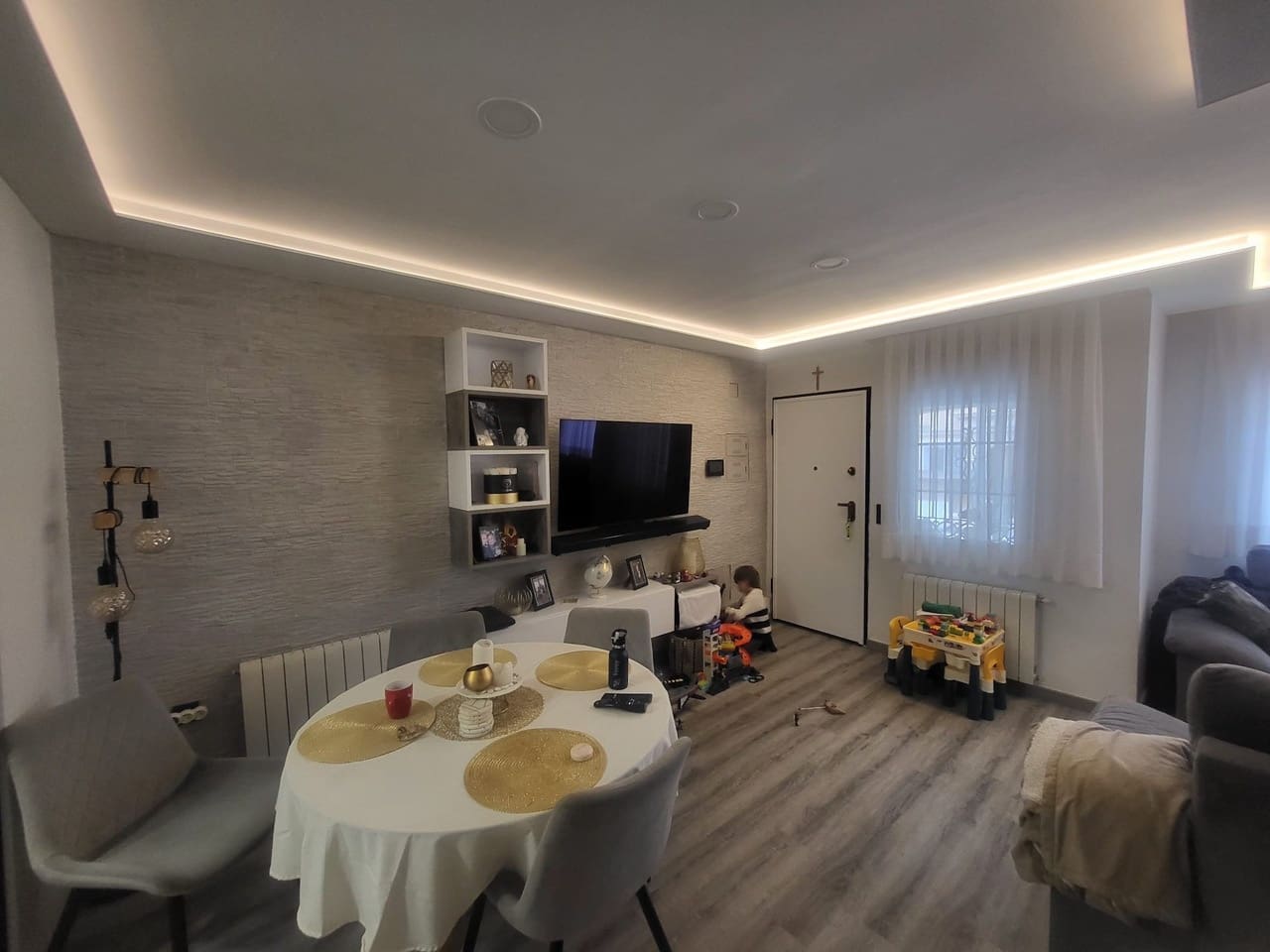 3 sypialnia Dom na sprzedaż w Villamartin z basenem garażem - 279 900 € (Ref: 8964247)