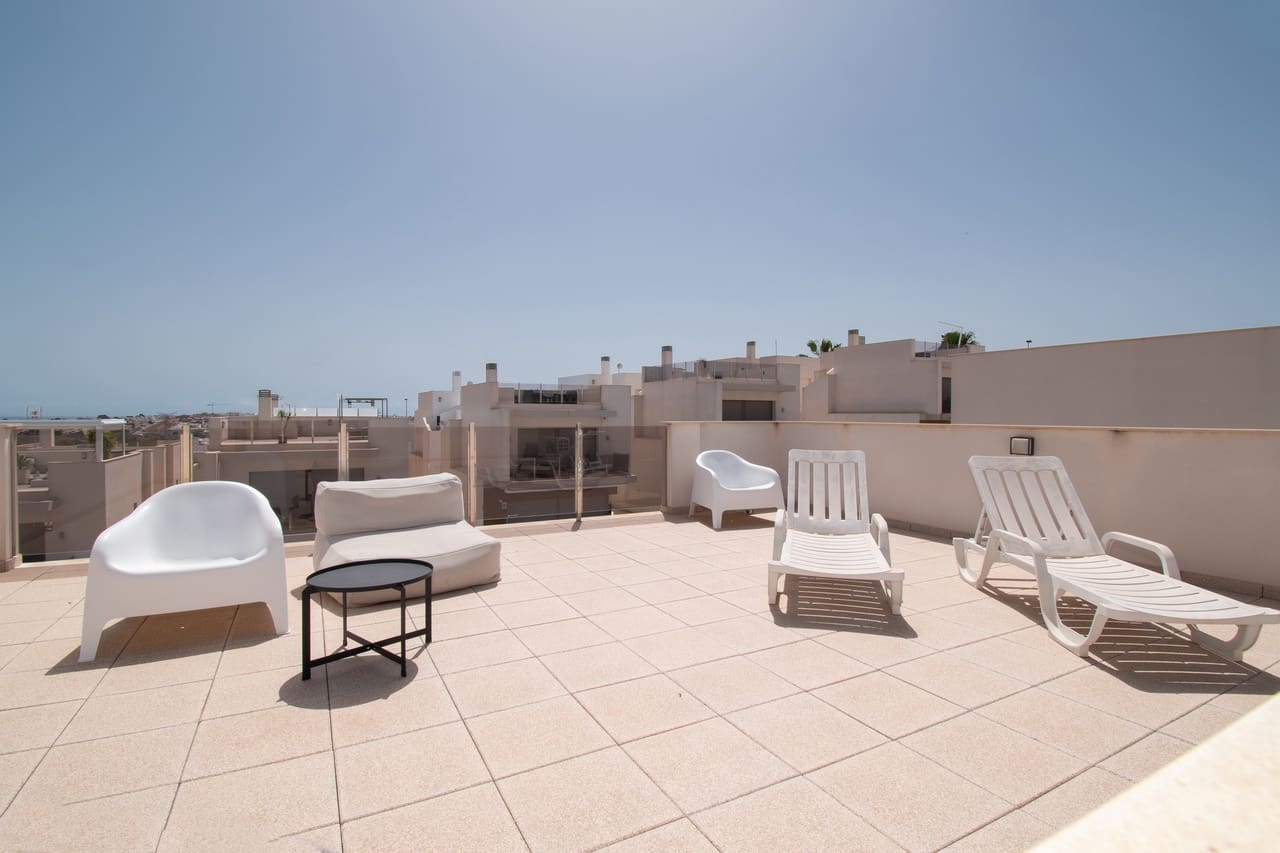 5 slaapkamer Villa te koop in Villamartin met zwembad garage - € 579.900 (Ref: 8964248)