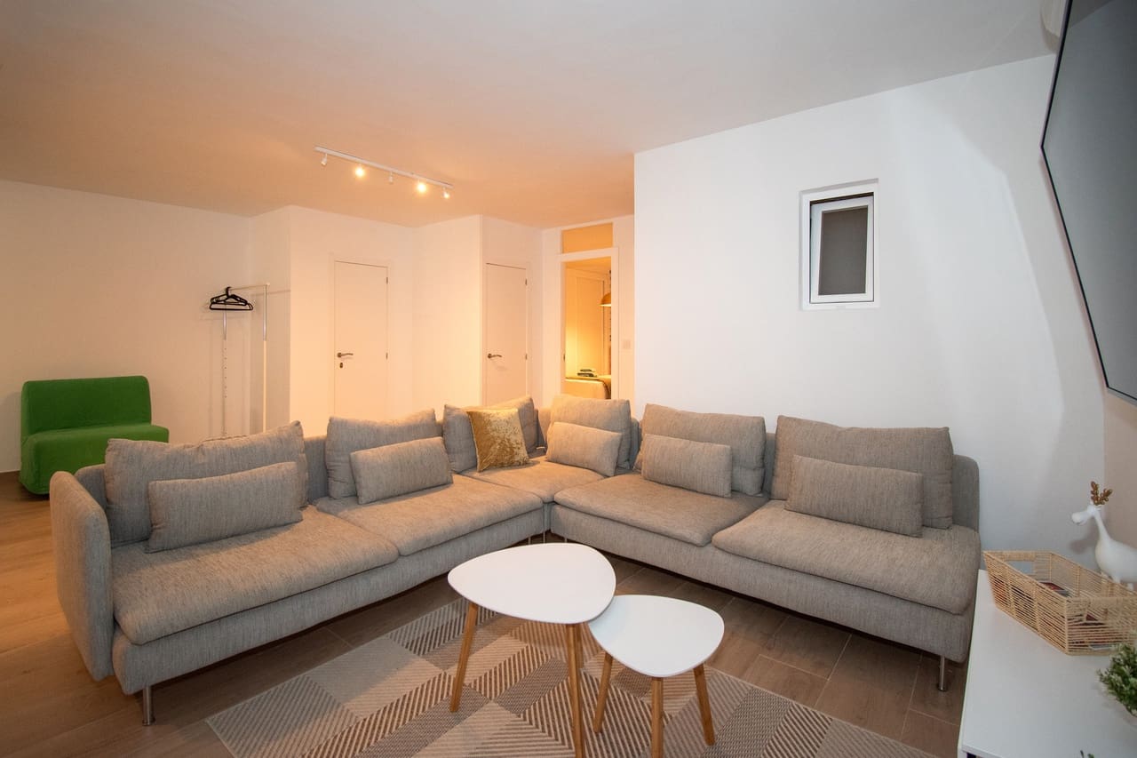 5 slaapkamer Villa te koop in Villamartin met zwembad garage - € 579.900 (Ref: 8964248)