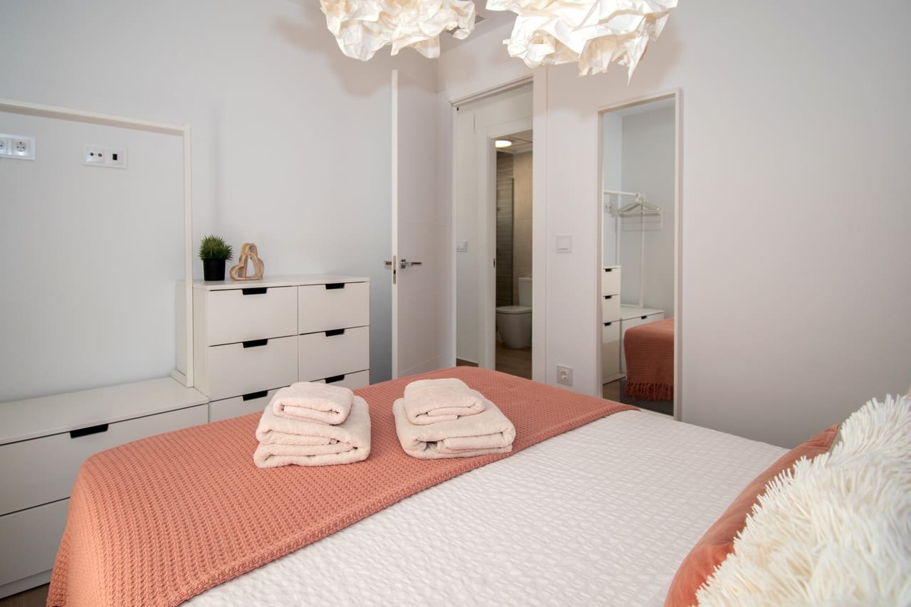 5 slaapkamer Villa te koop in Villamartin met zwembad garage - € 579.900 (Ref: 8964248)