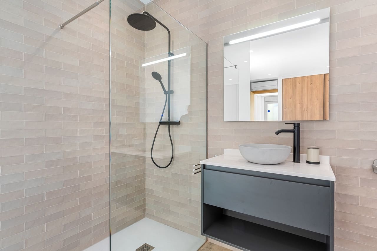 4 slaapkamer Villa te koop in Benijofar met zwembad garage - € 1.495.000 (Ref: 8975873)