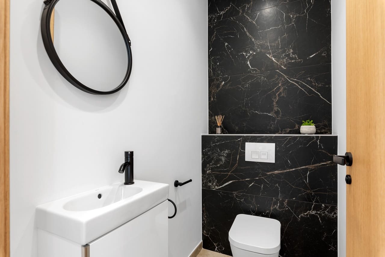 4 slaapkamer Villa te koop in Benijofar met zwembad garage - € 1.495.000 (Ref: 8975873)